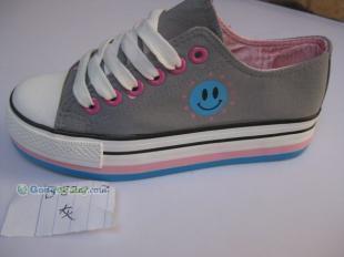 供應(yīng)庫(kù)存鞋解放鞋勞保鞋童鞋嬰兒鞋布鞋運(yùn)動(dòng)鞋批發(fā)廠家女鞋女裝鞋廠_服裝服飾_世界工廠網(wǎng)中國(guó)產(chǎn)品信息庫(kù)